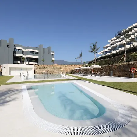 Oasis 325, Shain Luxury Apartment *